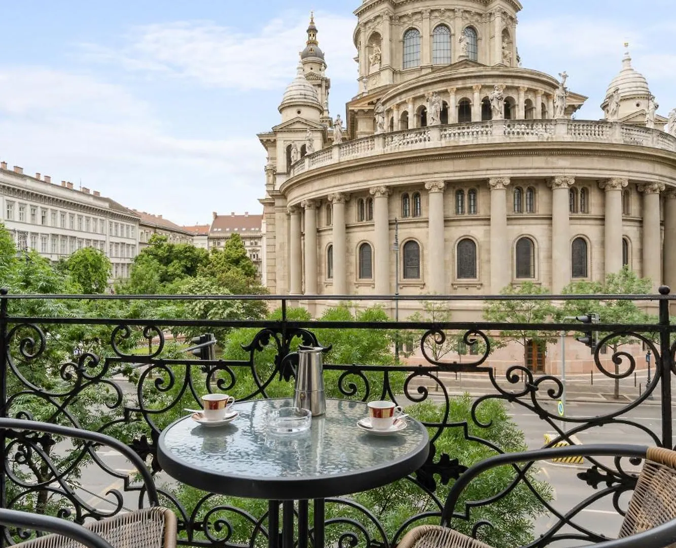 Amora Homes Breathless Panorama Basilica Suite With Balcony Need Reservation For Free Parking Budapeszt Apartament