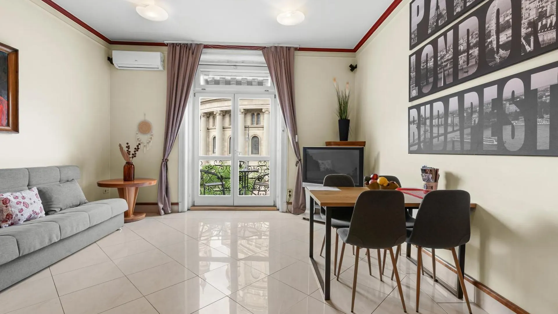 Apartman Amora Homes Breathless Panorama Basilica Suite With Balcony Need Reservation For Free Parking Budapest Magyarország